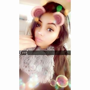 Meet your Posher, Sharon